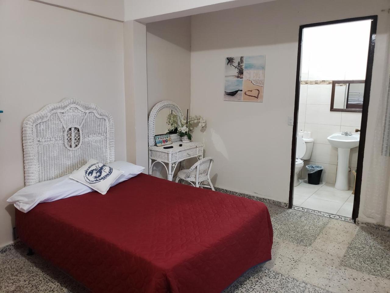 Jardin Del Mar Guesthouse Хатийо Екстериор снимка